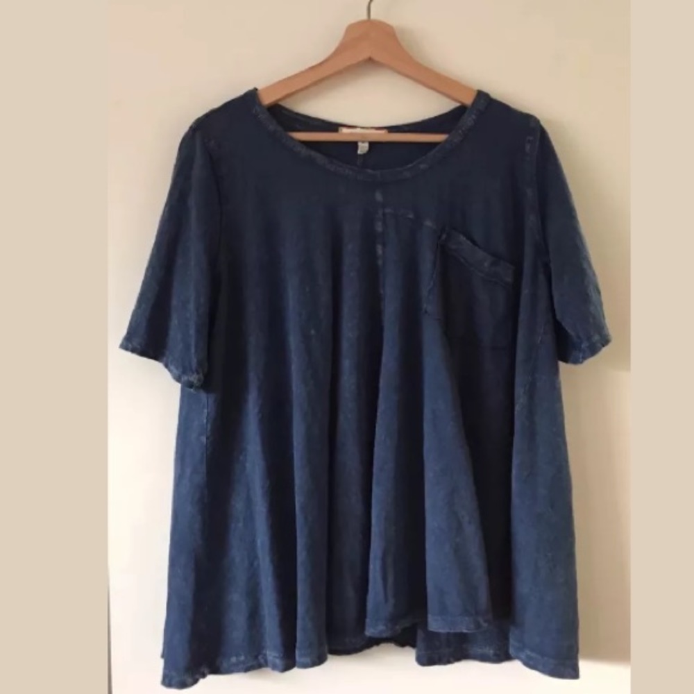 Anthropologie Eri + Ali Blue Distressed Swing Top - Picture 4 of 7